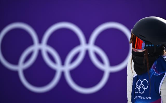 (260209) -- LIVIGNO, Feb. 9, 2026 (Xinhua) -- Liu Mengting of China attends the freestyle skiing women's freeski slopestyle final at the Milan-Cortina 2026 Olympic Winter Games in Livigno, Italy, Feb. 9, 2026. (Xinhua/Zhang Hongxiang)