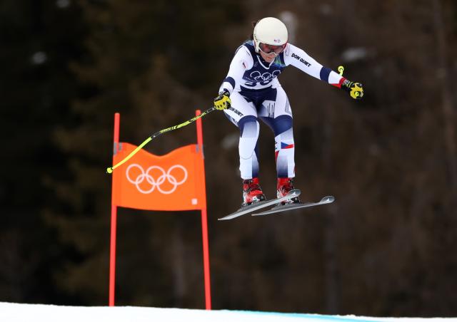 (260209) -- CORTINA D'AMPEZZO, Feb. 9, 2026 (Xinhua) -- Elisa Maria Negri of the Czech Republic takes part in the downhill 1st official training of the alpine skiing women's team combined at the Milan-Cortina 2026 Olympic Winter Games in Cortina, Italy, Feb. 9, 2026. (Xinhua/Zhang Chenlin)
