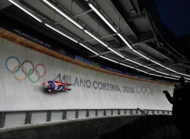 (260209) -- CORTINA D'AMPEZZO, Feb. 9, 2026 (Xinhua) -- Emily Fischnaller of the United States competes during the luge women's singles run 1 at the Milan-Cortina 2026 Olympic Winter Games in Cortina, Italy, Feb. 9, 2026. (Xinhua/Li Gang)