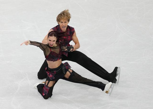 (260209) -- MILAN, Feb. 9, 2026 (Xinhua) -- Diana Davis (R)/Gleb Smolkin of Georgia compete during the rhythm dance of figure skating ice dance competition at the Milan-Cortina 2026 Olympic Winter Games in Milan, Italy, Feb. 9, 2026. (Xinhua/Xue Yuge)