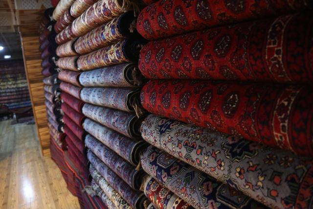 (260210) -- KABUL, Feb. 10, 2026 (Xinhua) -- Handmade carpets woven by local workers are pictured at a workshop in Kabul, the capital of Afghanistan, Feb. 10, 2026. (Photo by Saifurahman Safi/Xinhua)
