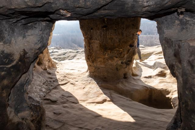 (260210) -- GORI, Feb. 10, 2026 (Xinhua) -- This photo taken on Jan. 30, 2026 shows the ruins of the Uplistsikhe rock-hewn city near Gori, Georgia. The Uplistsikhe rock-hewn city ruins is located on a high rocky hill on the bank of the Kura River near Gori in Georgia. It has been on the UNESCO World Heritage Tentative List since 2007. (Xinhua/Chen Junfeng)