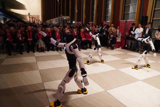 (260210) -- UNITED NATIONS, Feb. 10, 2026 (Xinhua) -- Robots perform at a Spring Festival celebration at the UN headquarters in New York, on Feb. 9, 2026. TO GO WITH "UN chief extends Lunar New Year greetings to Chinese people" (Xinhua/Zhang Fengguo)
