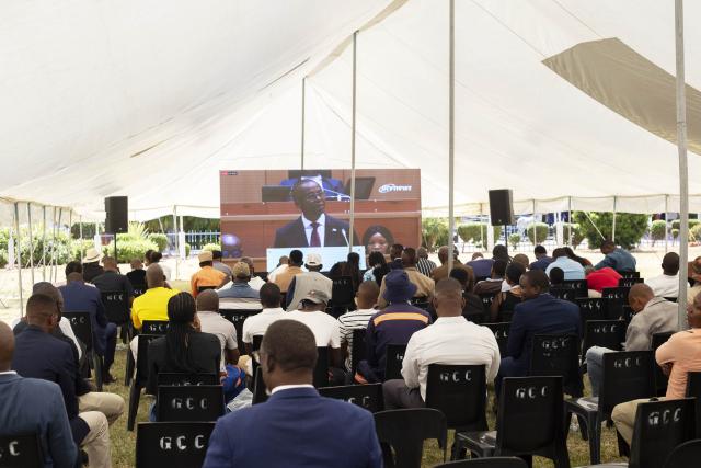 (260210) -- GABORONE, Feb. 10, 2026 (Xinhua) -- People watch the live TV broadcast of Botswana's Vice President and Minister of Finance Ndaba Gaolathe (on the screen) delivering the 2026/2027 budget speech at the National Assembly in Gaborone, Botswana, Feb. 9, 2026. The government of Botswana will implement institutional reforms and tighten fiscal discipline measures due to growing public debt in the upcoming financial year starting April.
   TO GO WITH "Botswana to tighten fiscal discipline amid financial challenges" (Photo by Tshekiso Tebalo/Xinhua)