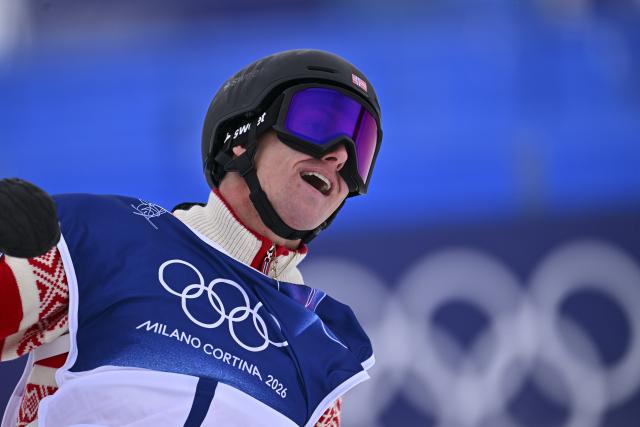 (260210) -- LIVIGNO, Feb. 10, 2026 (Xinhua) -- Birk Ruud of Norway reacts during the freestyle skiing men's freeski slopestyle final at the Milan-Cortina 2026 Olympic Winter Games in Livigno, Italy, Feb. 10, 2026. (Xinhua/Zhang Hongxiang)