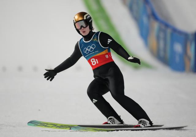 (260210) -- PREDAZZO, Feb. 10, 2026 (Xinhua) -- Anna Odine Stroem of Norway competes during the ski jumping mixed team final round match at the Milan-Cortina 2026 Olympic Winter Games in Predazzo, Italy, Feb. 10, 2026. (Xinhua/Huang Wei)