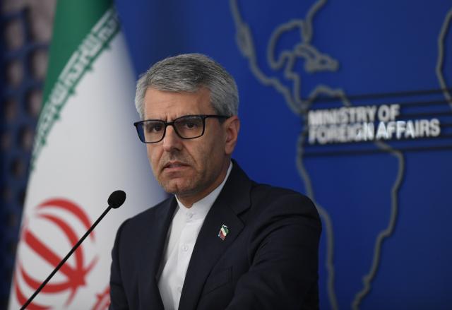 (260210) -- TEHRAN, Feb. 10, 2026 (Xinhua) -- Iranian Foreign Ministry spokesman Esmaeil Baghaei speaks at a weekly press conference in Tehran, Iran, Feb. 10, 2026. Baghaei said on Tuesday that Israel has been the main cause of insecurity and security problems in the region. (Xinhua/Shadati)