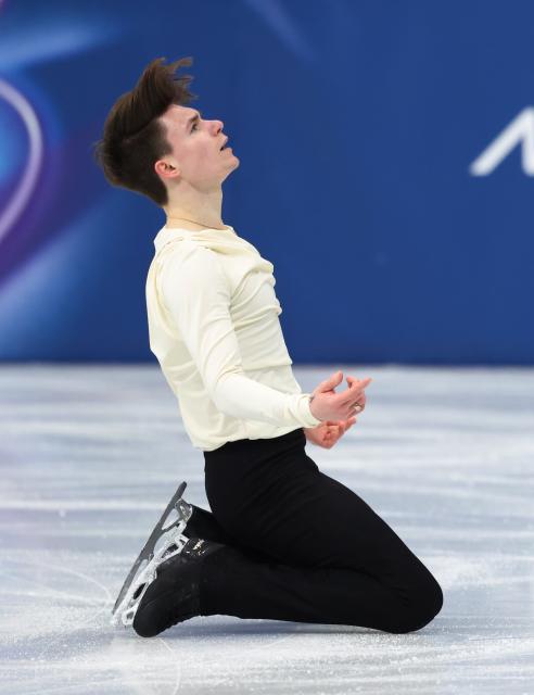 (260210) -- MILAN, Feb. 10, 2026 (Xinhua) -- Maxim Naumov of the United States reacts during the short program competition of figure skating men single skating at the Milan-Cortina 2026 Olympic Winter Games in Milan, Italy, Feb. 10, 2026. (Xinhua/Li Ming)
