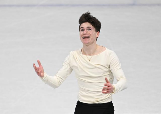 (260210) -- MILAN, Feb. 10, 2026 (Xinhua) -- Maxim Naumov of the United States competes during the short program competition of figure skating men single skating at the Milan-Cortina 2026 Olympic Winter Games in Milan, Italy, Feb. 10, 2026. (Xinhua/Cheng Min)