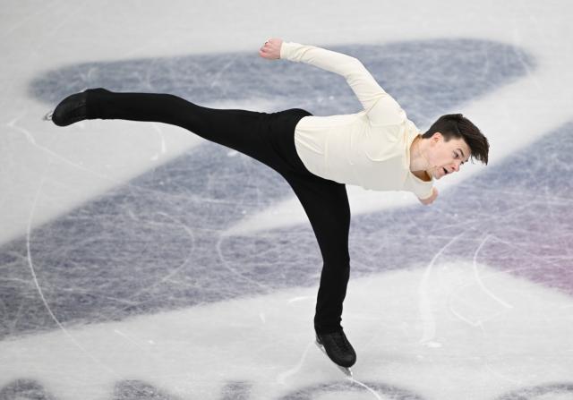 (260210) -- MILAN, Feb. 10, 2026 (Xinhua) -- Maxim Naumov of the United States competes during the short program competition of figure skating men single skating at the Milan-Cortina 2026 Olympic Winter Games in Milan, Italy, Feb. 10, 2026. (Xinhua/Cheng Min)
