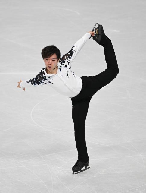 (260211) -- MILAN, Feb. 11, 2026 (Xinhua) -- Kagiyama Yuma of Japan performs during the short program competition of figure skating men single skating at the Milan-Cortina 2026 Olympic Winter Games in Milan, Italy, Feb. 10, 2026. (Xinhua/Cheng Min)