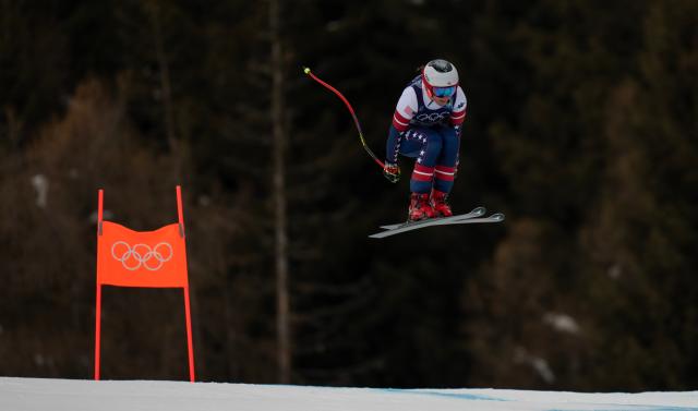 (260211) -- BEIJING, Feb. 11, 2026 (Xinhua) -- Breezy Johnson of the United States competes during the downhill race of the alpine skiing women's team combined at the Milan-Cortina 2026 Olympic Winter Games in Cortina, Italy, Feb. 10, 2026. (Xinhua/Fei Maohua)