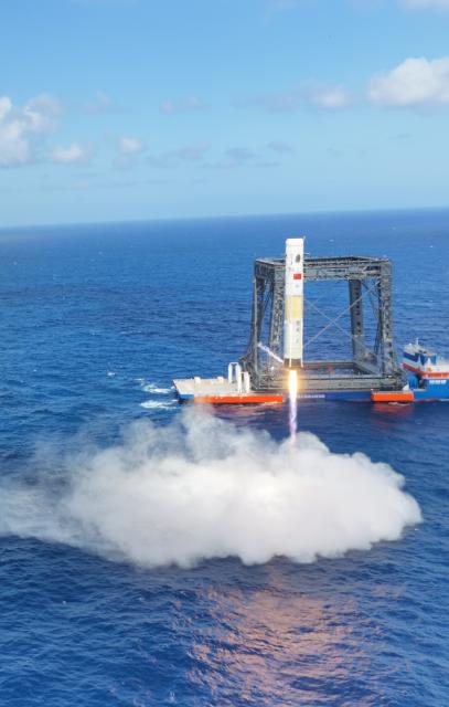 (260211) -- WENCHANG, Feb. 11, 2026 (Xinhua) -- The first stage of the Long March-10 carrier rocket safely splashes down in the predetermined sea area in a controlled manner as planned, Feb. 11, 2026. A low-altitude demonstration and verification flight test for the Long March-10 carrier rocket and a maximum dynamic pressure abort flight test for the new-generation crewed spaceship system Mengzhou are successfully conducted at the Wenchang Spacecraft Launch Site in south China's Hainan Province on Wednesday. (Photo by Han Qingce/Xinhua)