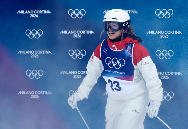 (260211) -- LIVIGNO, Feb. 11, 2026 (Xinhua) -- Ashley Koehler of Canada reacts during the freestyle skiing women's moguls qualification at the Milan-Cortina 2026 Olympic Winter Games in Livigno, Italy, Feb. 11, 2026. (Xinhua/Wang Peng)