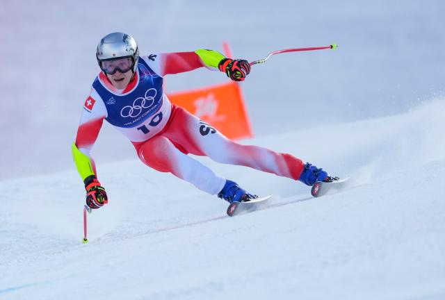 (260211) -- BORMIO, Feb. 11, 2026 (Xinhua) -- Marco Odermatt of Switzerland competes during the alpine skiing men's Super-G at the Milan-Cortina 2026 Olympic Winter Games in Bormio, Italy, Feb. 11, 2026. (Xinhua/Hu Huhu)