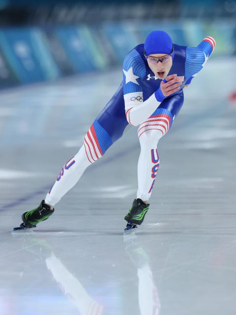 (260211) -- MILAN, Feb. 11, 2026 (Xinhua) -- Jordan Stolz of the United States competes during the speed skating men's 1000m competition at the Milan-Cortina 2026 Olympic Winter Games in Milan, Italy, Feb. 11, 2026. (Xinhua/Li Jing)