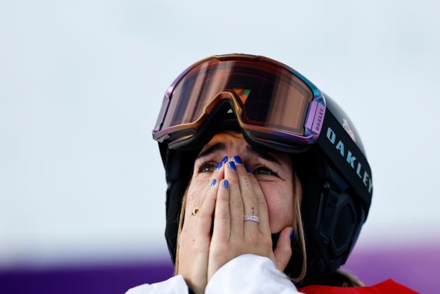 (260211) -- LIVIGNO, Feb. 11, 2026 (Xinhua) -- Perrine Laffont of France reacts after the freestyle skiing women's moguls final at the Milan-Cortina 2026 Olympic Winter Games in Livigno, Italy, Feb. 11, 2026. (Xinhua/Wang Peng)