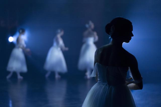 (260211) -- JOHANNESBURG, Feb. 11, 2026 (Xinhua) -- Dancers of the Johannesburg Ballet perform Giselle during a dress rehearsal in Johannesburg, South Africa, Feb. 11, 2026. Marking its 25th anniversary, the Johannesburg Ballet will present Giselle at the Johannesburg Theatre from Feb. 12 to 15, 2026. (Photo by Ihsaan Haffejee/Xinhua)