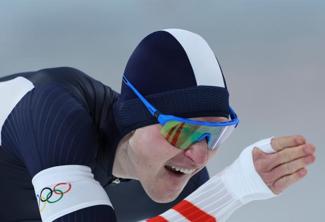 (260212) -- MILAN, Feb. 12, 2026 (Xinhua) -- Gabriel Odor of Austria reacts after the speed skating men's 1000m match at the Milan-Cortina 2026 Olympic Winter Games in Milan, Italy, Feb. 11, 2026. (Xinhua/Li Jing)