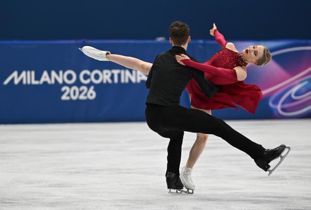 (260212) -- MILAN, Feb. 12, 2026 (Xinhua) -- Juulia Turkkila and Matthias Versluis of Finland perform during the free dance competition of figure skating ice dance at the Milan-Cortina 2026 Olympic Winter Games in Milan, Italy, Feb. 11, 2026. (Xinhua/Cheng Min)