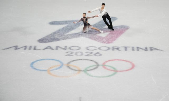 (260212) -- MILAN, Feb. 12, 2026 (Xinhua) -- Marjorie Lajoie and Zachary Lagha of Canada perform during the free dance competition of figure skating ice dance at the Milan-Cortina 2026 Olympic Winter Games in Milan, Italy, Feb. 11, 2026. (Xinhua/Xue Yuge)