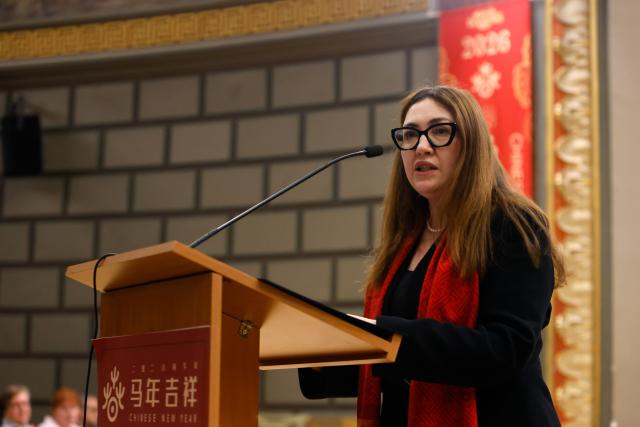 (260212) -- BUCHAREST, Feb. 12, 2026 (Xinhua) -- Romanian State Secretary at the Ministry of Foreign Affairs Ana Tinca addresses the "Happy Chinese New Year" concert in Bucharest, Romania, Feb. 10, 2026.
  TO GO WITH "Chinese, Romanian musicians share stage to welcome Year of the Horse" (Photo by Cristian Cristel/Xinhua)