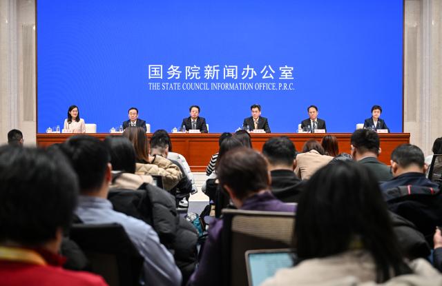 (260212) -- BEIJING, Feb. 12, 2026 (Xinhua) -- Wang Changlin, vice chairman of the National Development and Reform Commission, Zhuang Shaoqin, vice minister of natural resources, Xia Linmao, a member of the Standing Committee of the Communist Party of China Beijing Municipal Committee and executive vice mayor of Beijing, Xie Yuan, vice mayor of Tianjin, and Jin Hui, vice governor of Hebei Province, attend a press conference held by the State Council Information Office (SCIO) on the Spatial Coordination Plan for the Modern Capital Metropolitan Area (2023-2035) in Beijing, capital of China, Feb. 12, 2026. (Xinhua/Chen Yehua)
