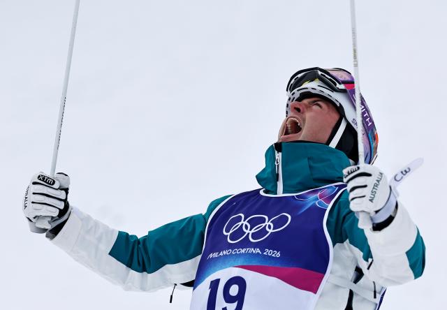 (260212) -- LIVIGNO, Feb. 12, 2026 (Xinhua) -- Cooper Woods of Australia reacts after the freestyle skiing men's moguls final at the Milan-Cortina 2026 Olympic Winter Games in Livigno, Italy, Feb. 12, 2026. (Xinhua/Wang Peng)