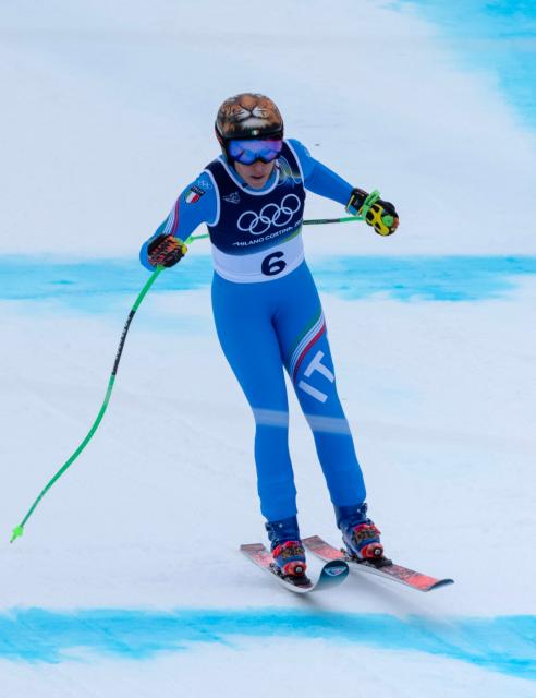 (260212) -- CORTINA D'AMPEZZO, Feb. 12, 2026 (Xinhua) -- Federica Brignone of Italy competes during the alpine skiing women's Super-G at the 2026 Milan-Cortina Winter Olympics in Cortina D'Ampezzo, Italy, Feb. 12, 2026. (Xinhua/Fei Maohua)