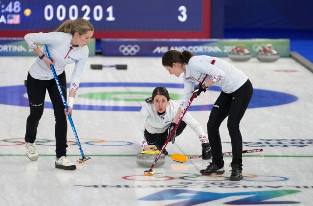 (260212) -- CORTINA D'AMPEZZO, Feb. 12, 2026 (Xinhua) -- Tabitha Peterson (C) of the United States competes during the curling women round robin session 1 match between the United States and South Korea at the 2026 Milan-Cortina Winter Olympics in Cortina D'Ampezzo, Italy, Feb. 12, 2026. (Xinhua/Li Gang)