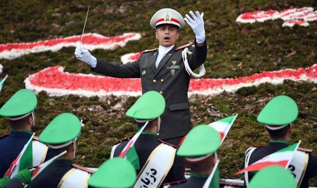 (260212) -- TEHRAN, Feb. 12, 2026 (Xinhua) -- A military music band perform during the celebrations for the 47th anniversary of the 1979 Islamic Revolution in Tehran, Iran, Feb. 11, 2026. (Xinhua/Shadati)