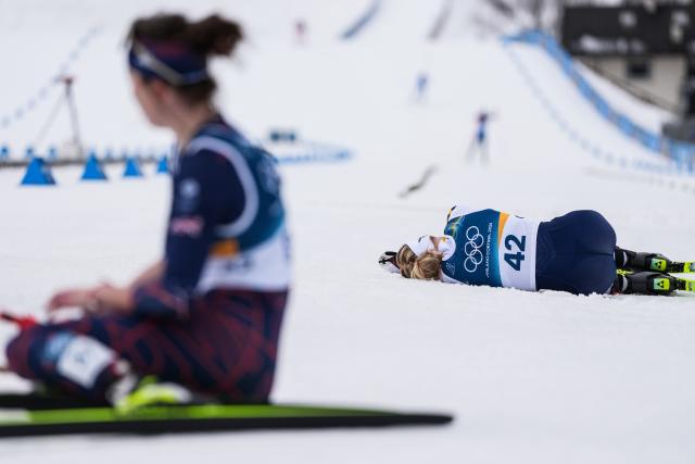 (260212) -- TESERO, Feb. 12, 2026 (Xinhua) -- Frida Karlsson of Sweden reacts after the Cross-Country Skiing Women's 10km Interval Start Free at the Milano Cortina 2026 Olympic Winter Games in Tesero, Italy, Feb. 12, 2026. (Xinhua/Peng Ziyang)