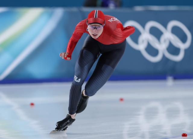 (260212) -- MILAN, Feb. 12, 2026 (Xinhua) -- Ragne Wiklund of Norway competes during the speed skating women's 5000m final at the Milan-Cortina 2026 Olympic Winter Games in Milan, Italy, Feb. 12, 2026. (Xinhua/Du Xiaoyi)