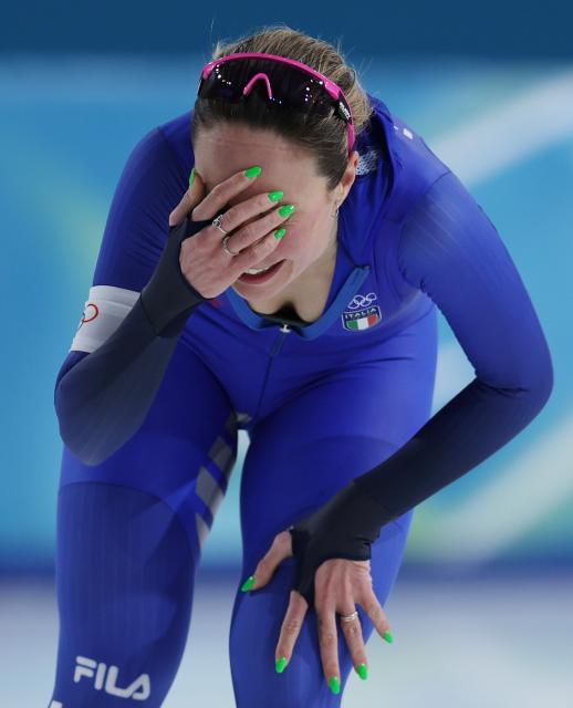 (260212) -- MILAN, Feb. 12, 2026 (Xinhua) -- Francesca Lollobrigida of Italy reacts after the speed skating women's 5000m final at the Milan-Cortina 2026 Olympic Winter Games in Milan, Italy, Feb. 12, 2026. (Xinhua/Du Xiaoyi)