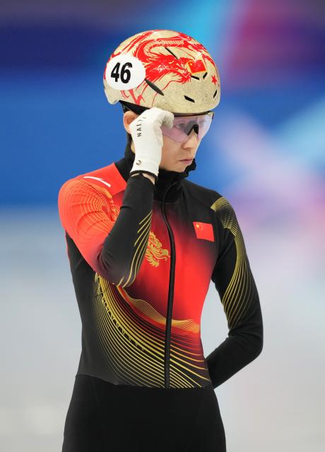(260212) -- MILAN, Feb. 12, 2026 (Xinhua) -- Fan Kexin of China reacts before the short track speed skating women's 500m final B at the Milan-Cortina 2026 Olympic Winter Games in Milan, Italy, Feb. 12, 2026. (Xinhua/Xue Yuge)