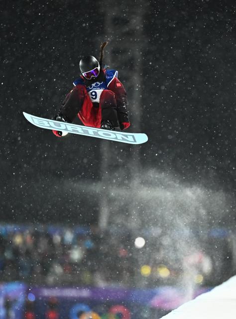 (260213) -- LIVIGNO, Feb. 13, 2026 (Xinhua) -- Wu Shaotong of China competes during the women's snowboard halfpipe final at the Milan-Cortina 2026 Olympic Winter Games in Livigno, Italy, Feb. 12, 2026. (Xinhua/Zhang Hongxiang)