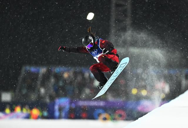 (260213) -- LIVIGNO, Feb. 13, 2026 (Xinhua) -- Wu Shaotong of China competes during the women's snowboard halfpipe final at the Milan-Cortina 2026 Olympic Winter Games in Livigno, Italy, Feb. 12, 2026. (Xinhua/Zhang Hongxiang)