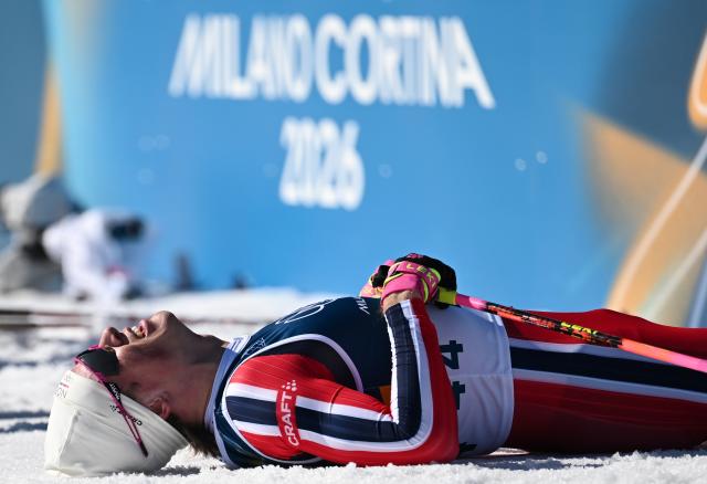 (260213) -- TESERO, Feb. 13, 2026 (Xinhua) -- Johannes Hoesflot Klaebo of Norway reacts after finishing during the Cross-Country Skiing Men's 10km Interval Start Free at the Milano Cortina 2026 Olympic Winter Games in Tesero, Italy, Feb. 13, 2026. (Xinhua/He Canling)