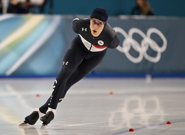 (260213) -- MILAN, Feb. 13, 2026 (Xinhua) -- Metodej Jilek of the Czech Republic competes during the speed skating men's 10000m event at the Milan-Cortina 2026 Olympic Winter Games in Milan, Italy, Feb. 13, 2026. (Xinhua/Wu Wei)