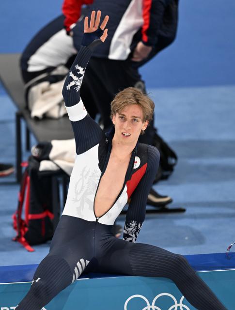 (260213) -- MILAN, Feb. 13, 2026 (Xinhua) -- Metodej Jilek of the Czech Republic waves after the speed skating men's 10000m event at the Milan-Cortina 2026 Olympic Winter Games in Milan, Italy, Feb. 13, 2026. (Xinhua/Wu Wei)