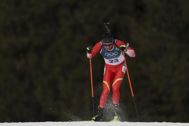 (260213) -- ANTERSELVA, Feb. 13, 2026 (Xinhua) -- Yan Xingyuan of China competes during the biathlon men's 10km sprint event at the Milan-Cortina 2026 Olympic Winter Games in Anterselva, Italy, Feb. 13, 2026. (Xinhua/Zhang Tao)