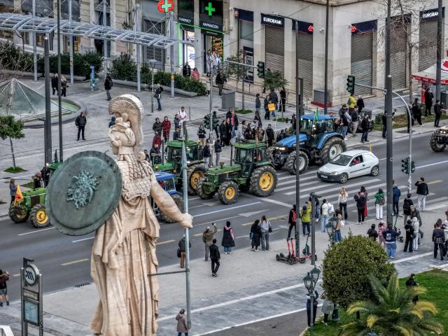 (260213) -- ATHENS, Feb. 13, 2026 (Xinhua) -- Greek farmers take part with their tractors in a protest outside the parliament in Athens, Greece, Feb. 13, 2026. Farmers from across Greece gathered in the capital Athens on Friday for a nationwide rally, driving tractors and agricultural machinery into Syntagma Square. (Xinhua/Marios Lolos)