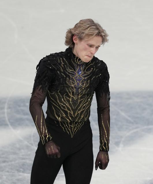 (260214) -- MILAN, Feb. 14, 2026 (Xinhua) -- Ilia Malinin of the United States reacts after his performance during the men's single skating free skating of figure skating event at the Milan-Cortina 2026 Olympic Winter Games in Milan, Italy, Feb. 13, 2026. (Xinhua/Xue Yuge)