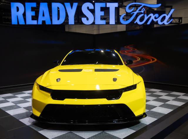 (260214) -- TORONTO, Feb. 14, 2026 (Xinhua) -- A Ford Mustang GTD vehicle is pictured at the 2026 Canadian International AutoShow in Toronto, Canada, Feb. 13, 2026.
  The 10-day show kicked off here on Friday, with over 40 automotive brands showcasing the latest innovations, trends and advancements in the auto industry. (Photo by Zou Zheng/Xinhua)