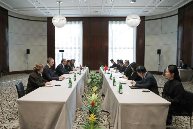 (260213) -- MUNICH, Feb. 13, 2026 (Xinhua) -- Serbian President Aleksandar Vucic meets with Chinese Foreign Minister Wang Yi, also a member of the Political Bureau of the Communist Party of China Central Committee, on the sidelines of the Munich Security Conference in Munich, Germany, Feb. 13, 2026. (Xinhua/Du Zheyu)