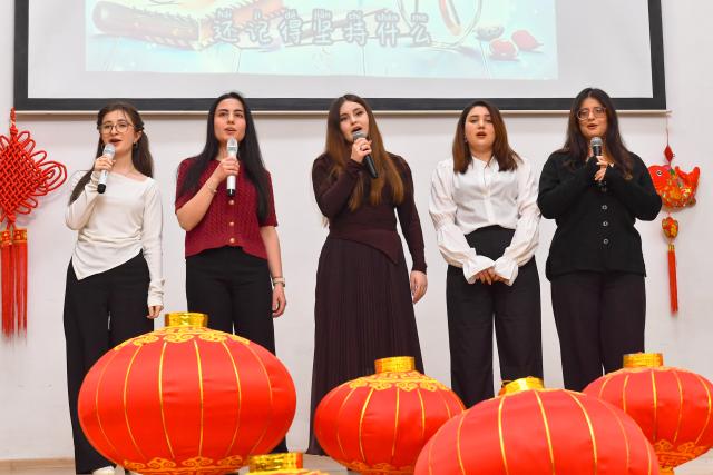 (260214) -- BAKU, Feb. 14, 2026 (Xinhua) -- Azerbaijani students perform during an event to celebrate the upcoming Chinese New Year at the Confucius Institute in Azerbaijan University of Languages in Baku, Azerbaijan, Feb. 13, 2026. (Xinhua/Chen Junfeng)