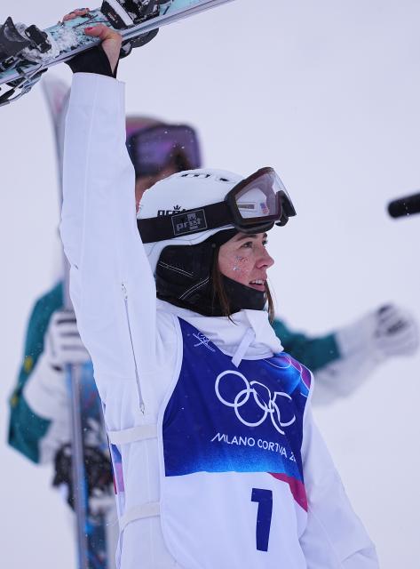 (260214) -- LIVIGNO, Feb. 14, 2026 (Xinhua) -- Jaelin Kauf of the United States celebrates after the freestyle skiing women's dual moguls big final at the Milan-Cortina 2026 Olympic Winter Games in Livigno, Italy, Feb. 14, 2026. (Xinhua/Wu Huiwo)