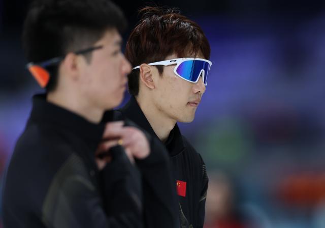 (260214) -- MILAN, Feb. 14, 2026 (Xinhua) -- Gao Tingyu of China is seen before the speed skating men's 500m at the Milan-Cortina 2026 Olympic Winter Games in Milan, Italy, Feb. 14, 2026. (Xinhua/Li Jing)