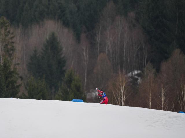 (260214) -- TESERO, Feb. 14, 2026 (Xinhua) -- Heidi Weng of Norway competes during the cross-country skiing women's 4x7.5km relay match at the Milan-Cortina 2026 Olympic Winter Games in Tesero, Italy, Feb. 14, 2026. (Xinhua/Peng Ziyang)