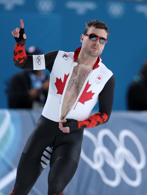 (260214) -- MILAN, Feb. 14, 2026 (Xinhua) -- Laurent Dubreuil of Canada reacts after the speed skating men's 500m final at the Milan-Cortina 2026 Olympic Winter Games in Milan, Italy, Feb. 14, 2026. (Xinhua/Du Xiaoyi)